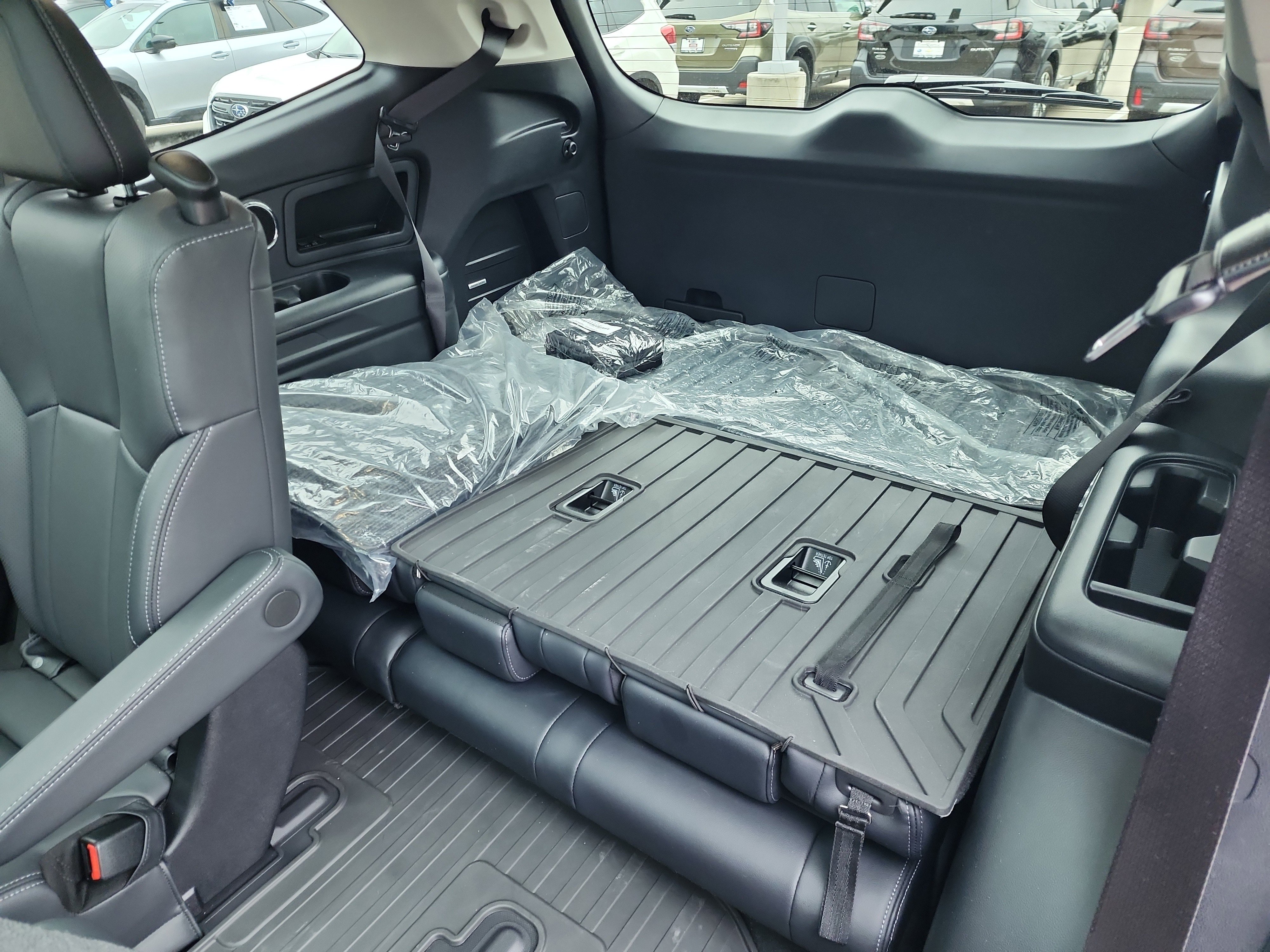 Certified 2025 Subaru Ascent Limited w/ Popular Package #1 image 12