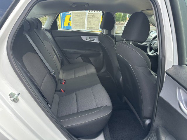 Used 2023 Kia Forte LXS FWD image 16