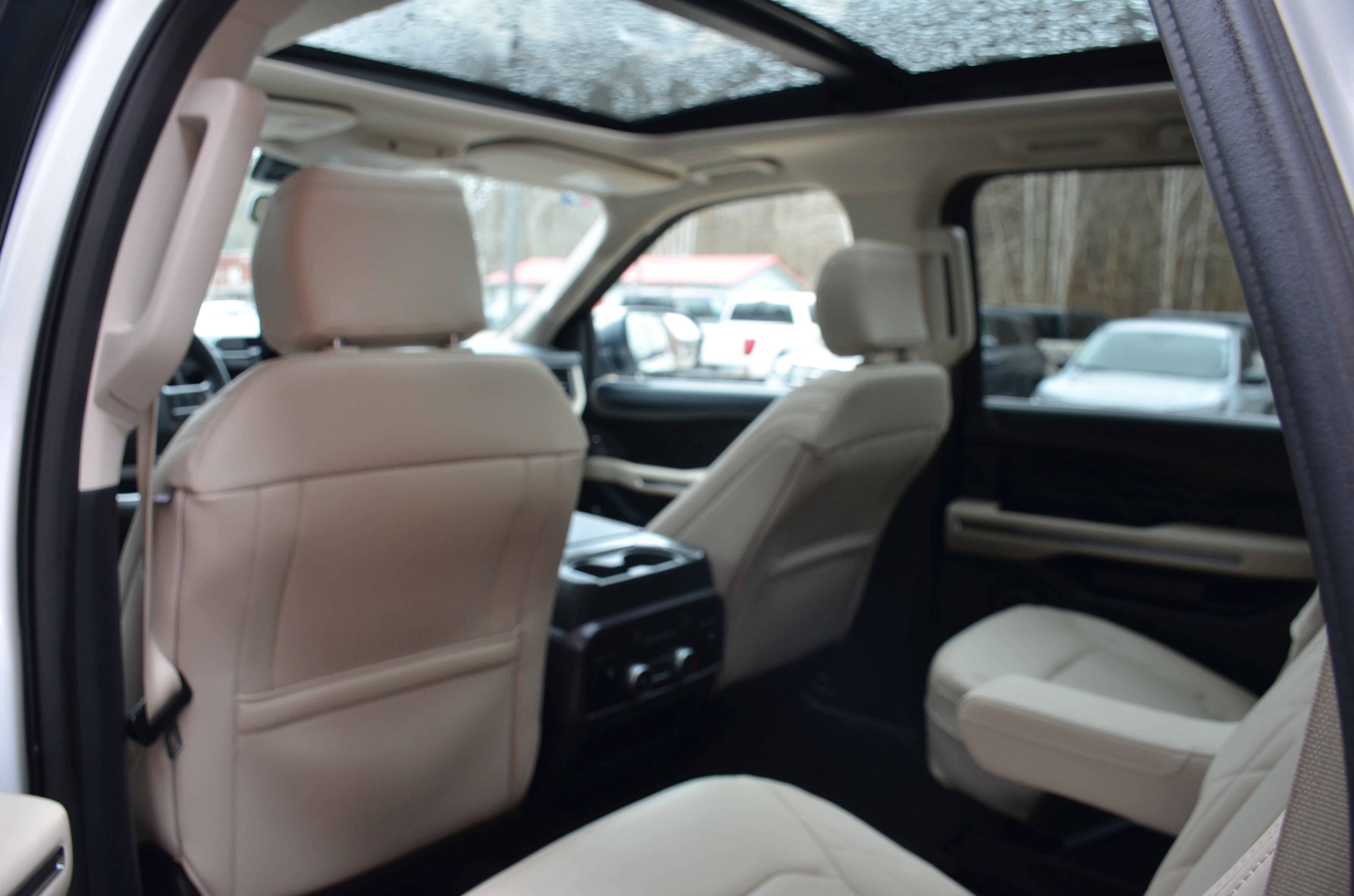 New 2024 Ford Expedition Max Platinum AWD/4WD image 22