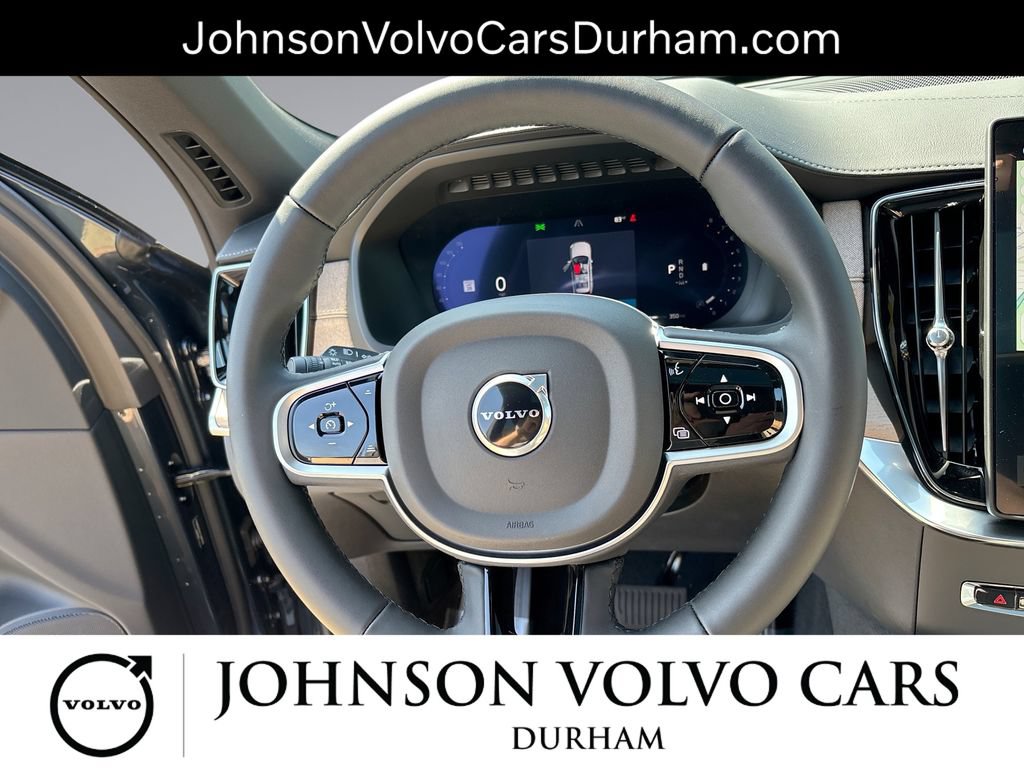 New 2026 Volvo XC90 B6 Plus w/ Protection Package Premier AWD/4WD image 11