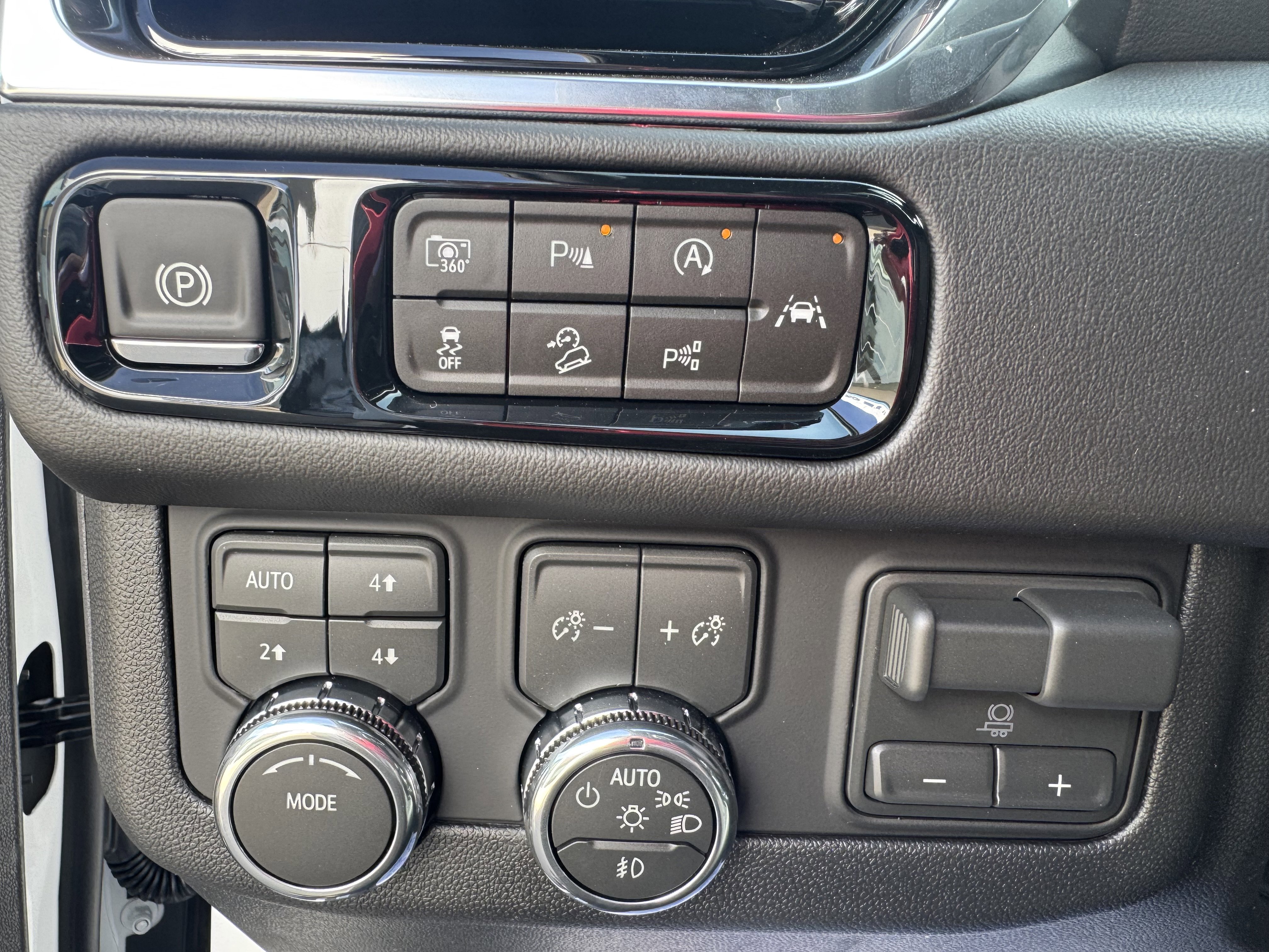 New 2026 GMC Yukon Elevation image 22