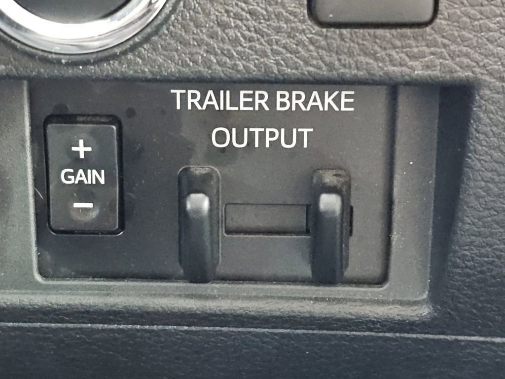 Used 2020 Toyota Tundra Limited w/ Limited Premium Package image 15