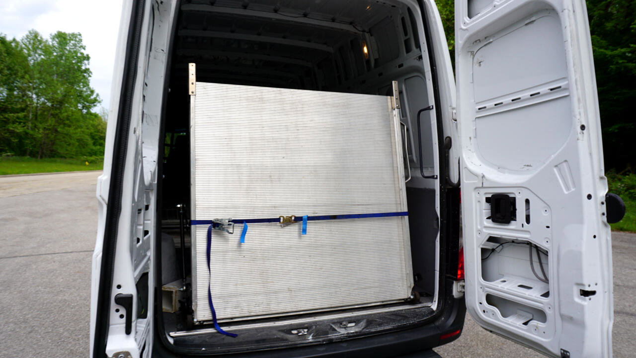 Used 2020 Mercedes-Benz Sprinter 2500 image 23
