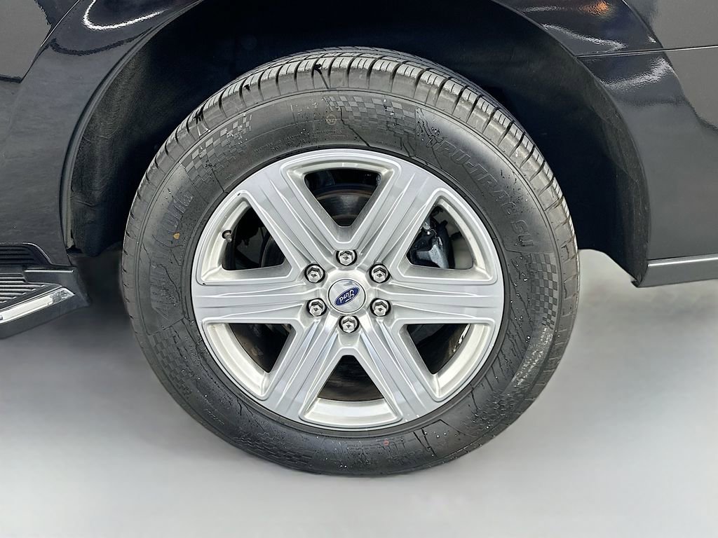 Used 2019 Ford Expedition XLT w/ Equipment Group 202A image 33