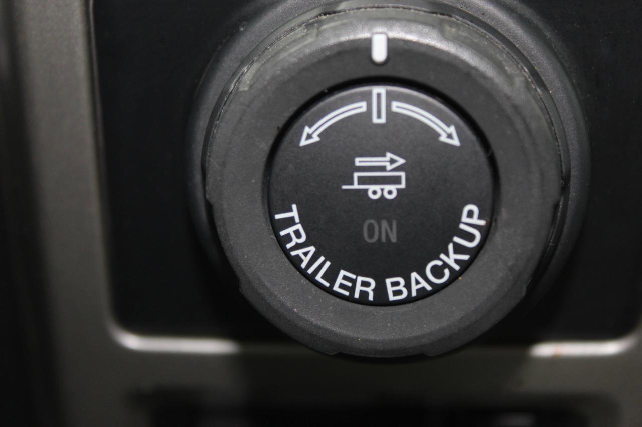 Used 2019 Ford F150 Lariat image 28