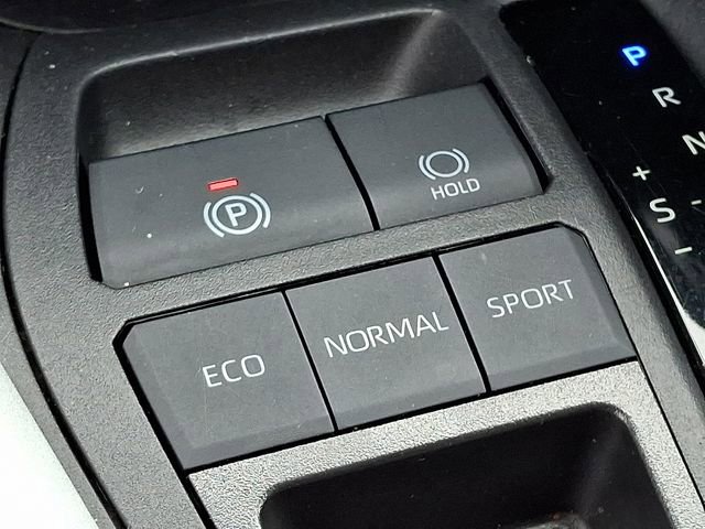 Used 2024 Toyota RAV4 XLE image 24