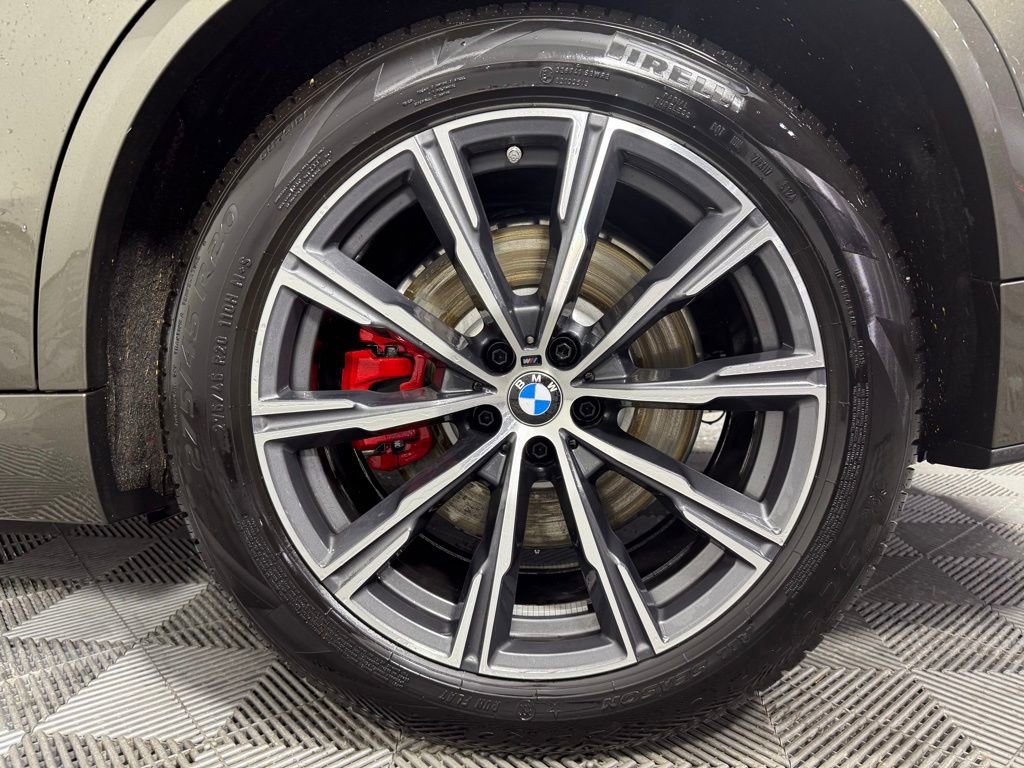 Used 2025 BMW X5 xDrive50e w/ M Sport Package image 10