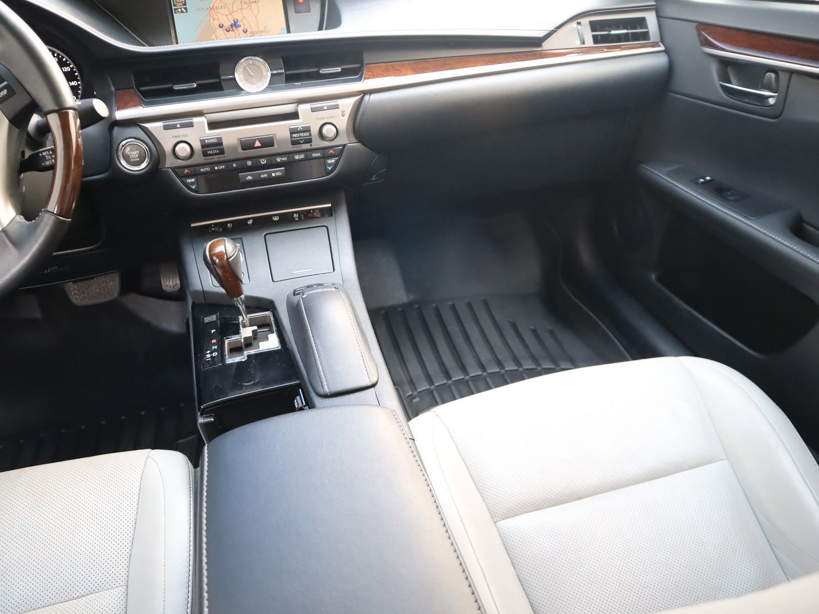 Used 2014 Lexus ES 350 image 34