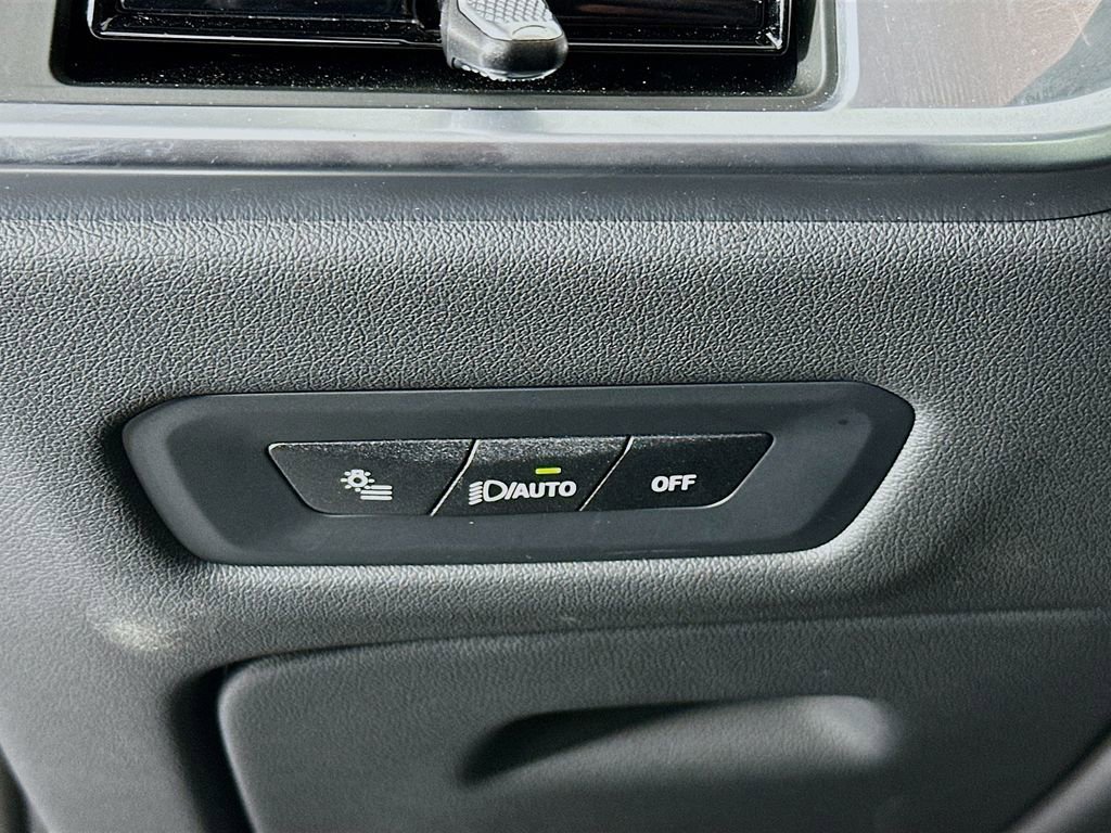 Used 2025 BMW X5 M60i image 13