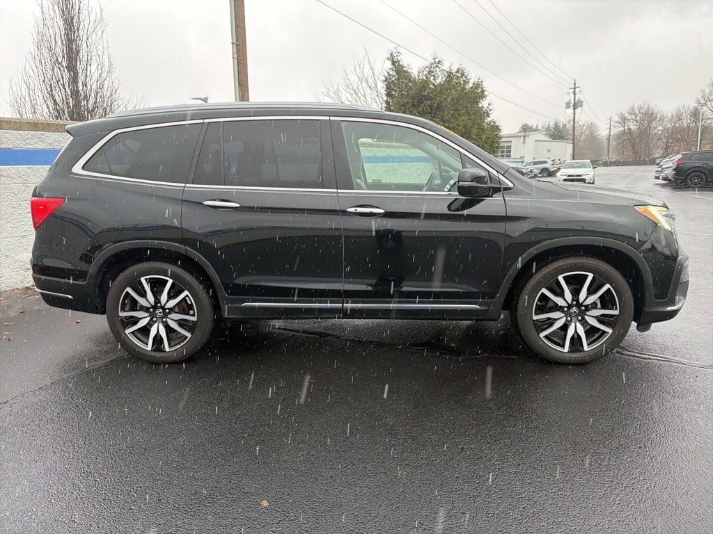 Certified 2019 Honda Pilot Touring image 6