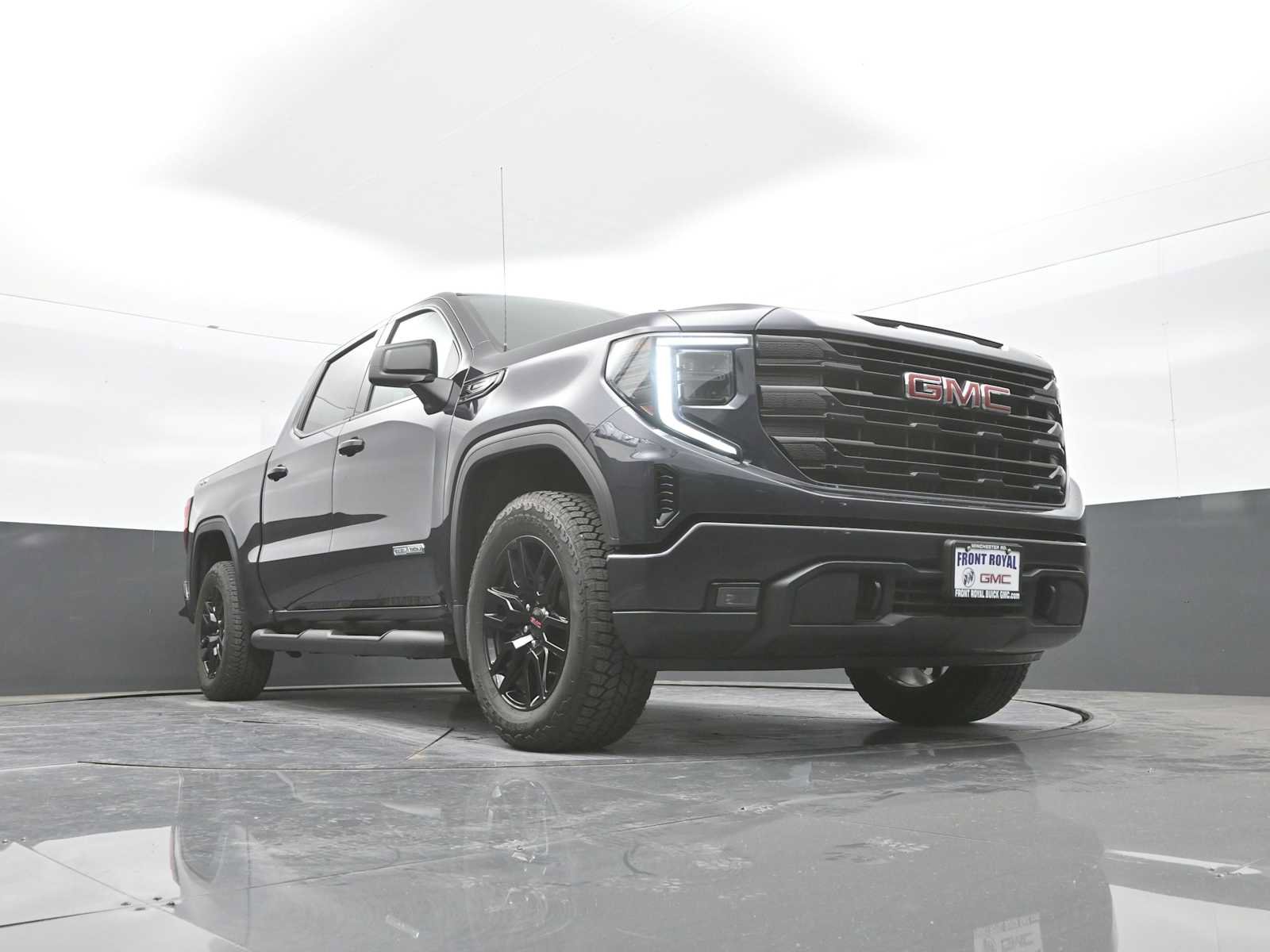 Used 2026 GMC Sierra 1500 Elevation w/ Elevation Select Package AWD/4WD image 40