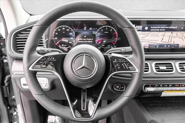 New 2026 Mercedes-Benz GLS 450 4MATIC image 17