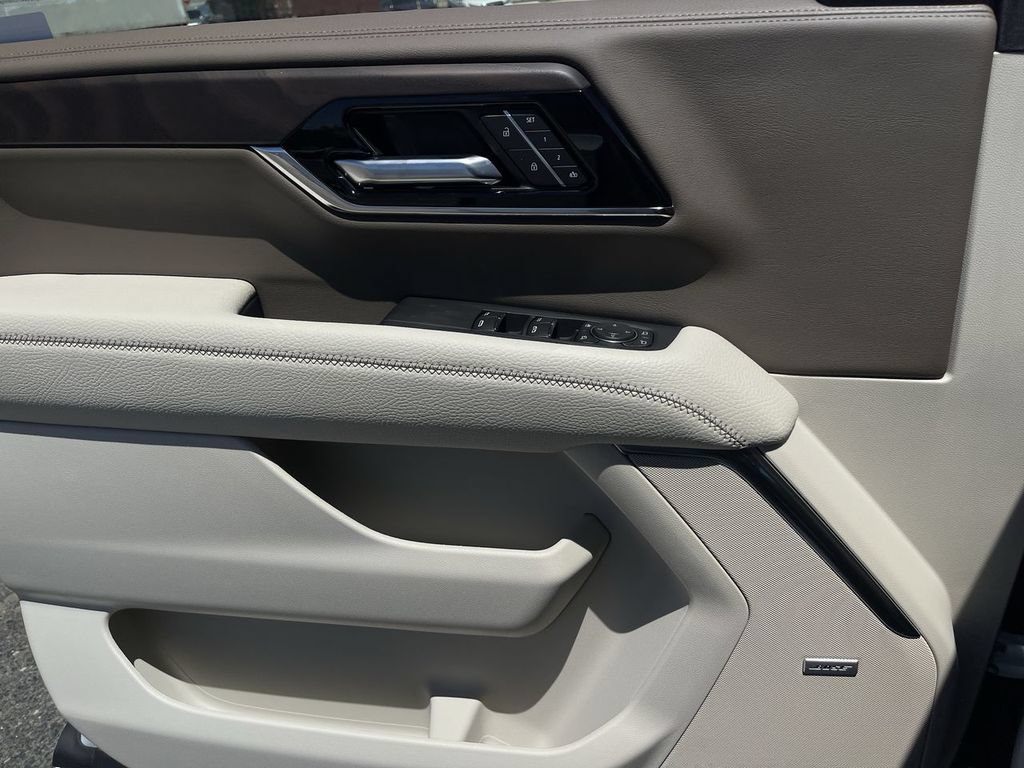 New 2026 GMC Yukon XL Denali AWD/4WD image 22