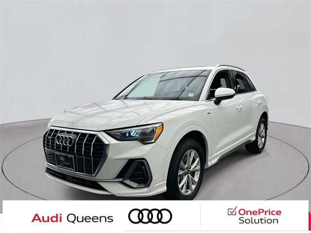Certified 2022 Audi Q3 2.0T Premium image 1