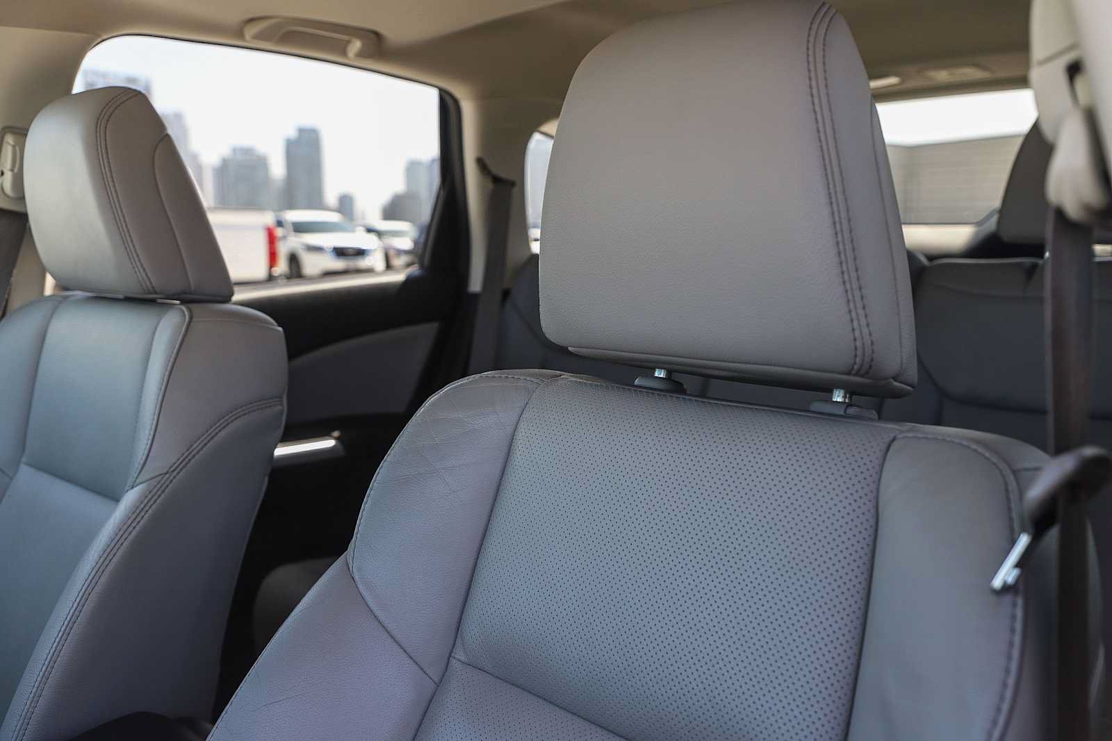 Used 2016 Honda CR-V Touring image 19