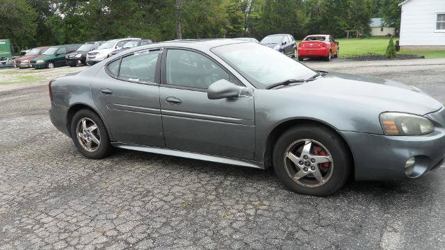 Used 2004 Pontiac Grand Prix GT2 w/ Leather Trim Pkg FWD image 3