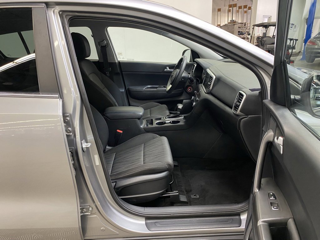 Used 2021 Kia Sportage LX image 14