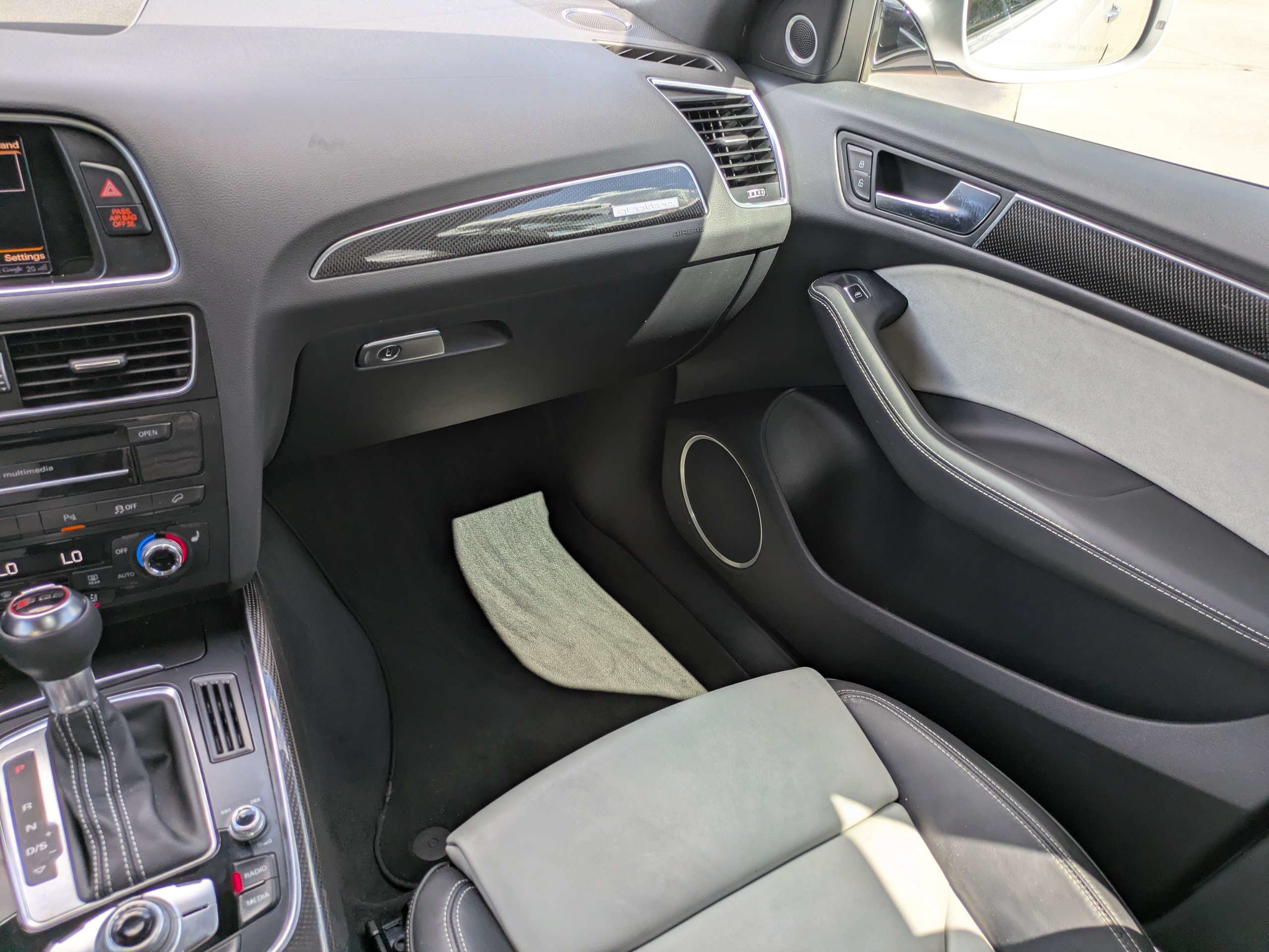 Used 2016 Audi SQ5 Premium Plus w/ Technology Package AWD/4WD image 16