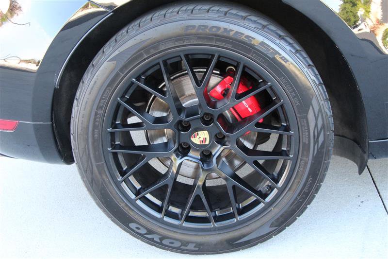 Used 2018 Porsche Macan GTS w/ Premium Package Plus AWD/4WD image 31