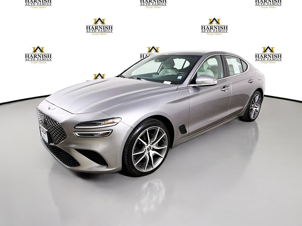 Used 2023 Genesis G70 2.0T AWD/4WD image 3