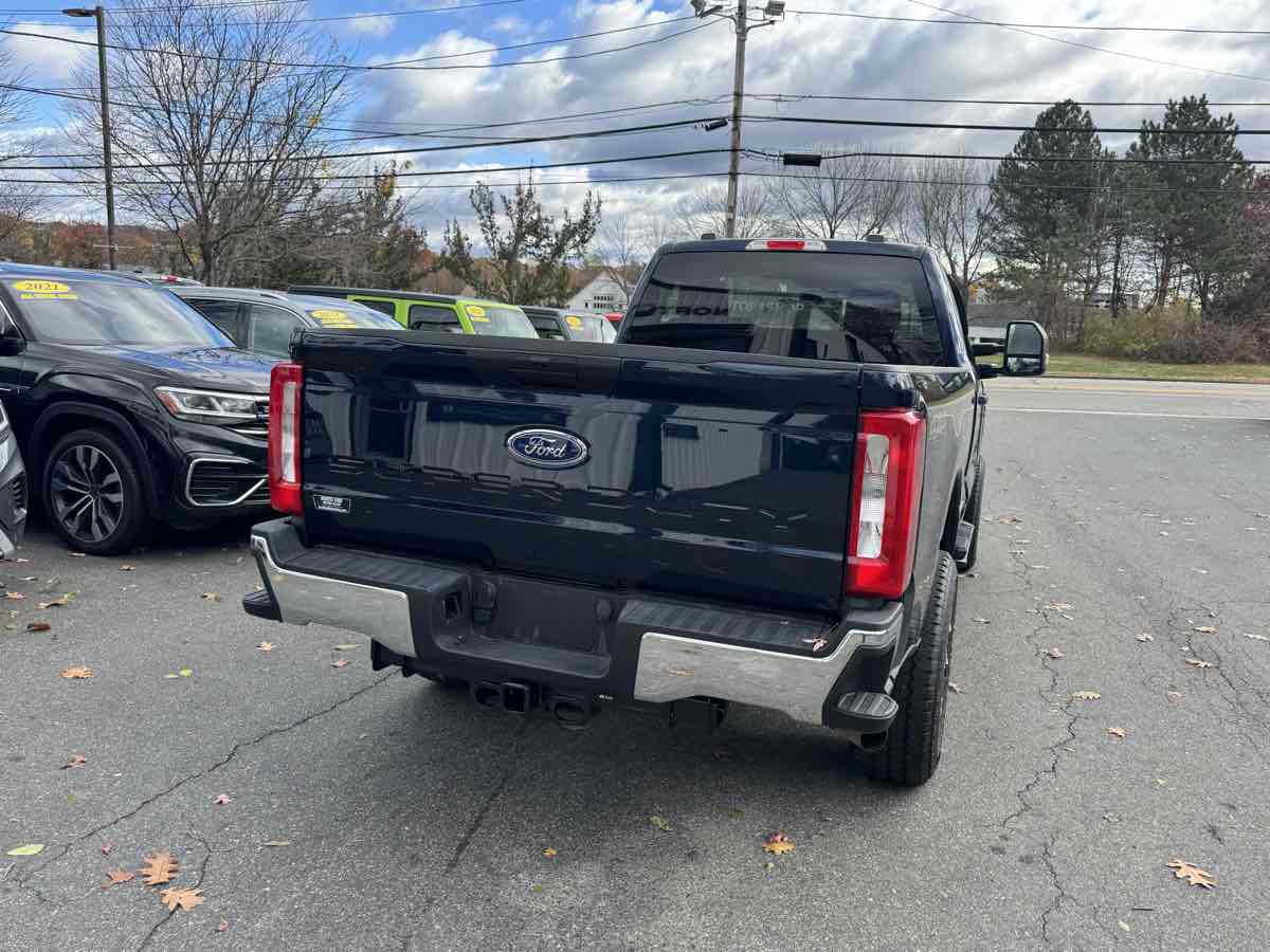 Used 2024 Ford F250 XLT w/ Snow Plow Prep Package image 7