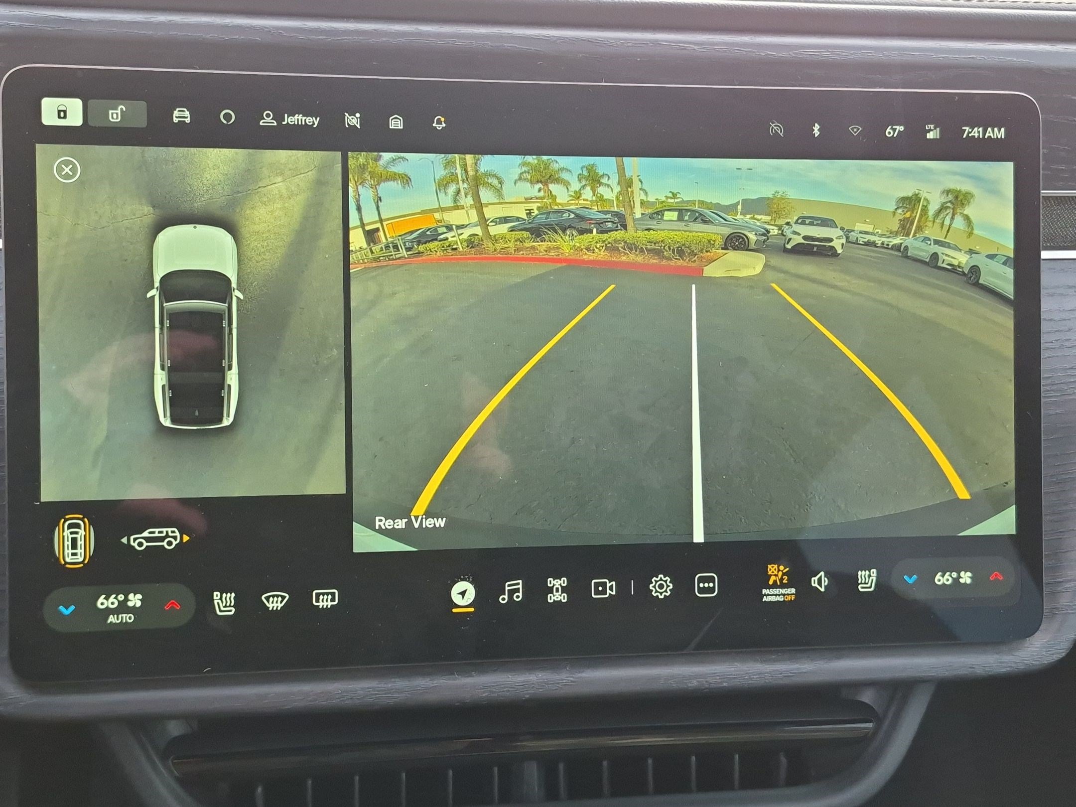 Used 2025 Rivian R1S Adventure AWD/4WD image 25