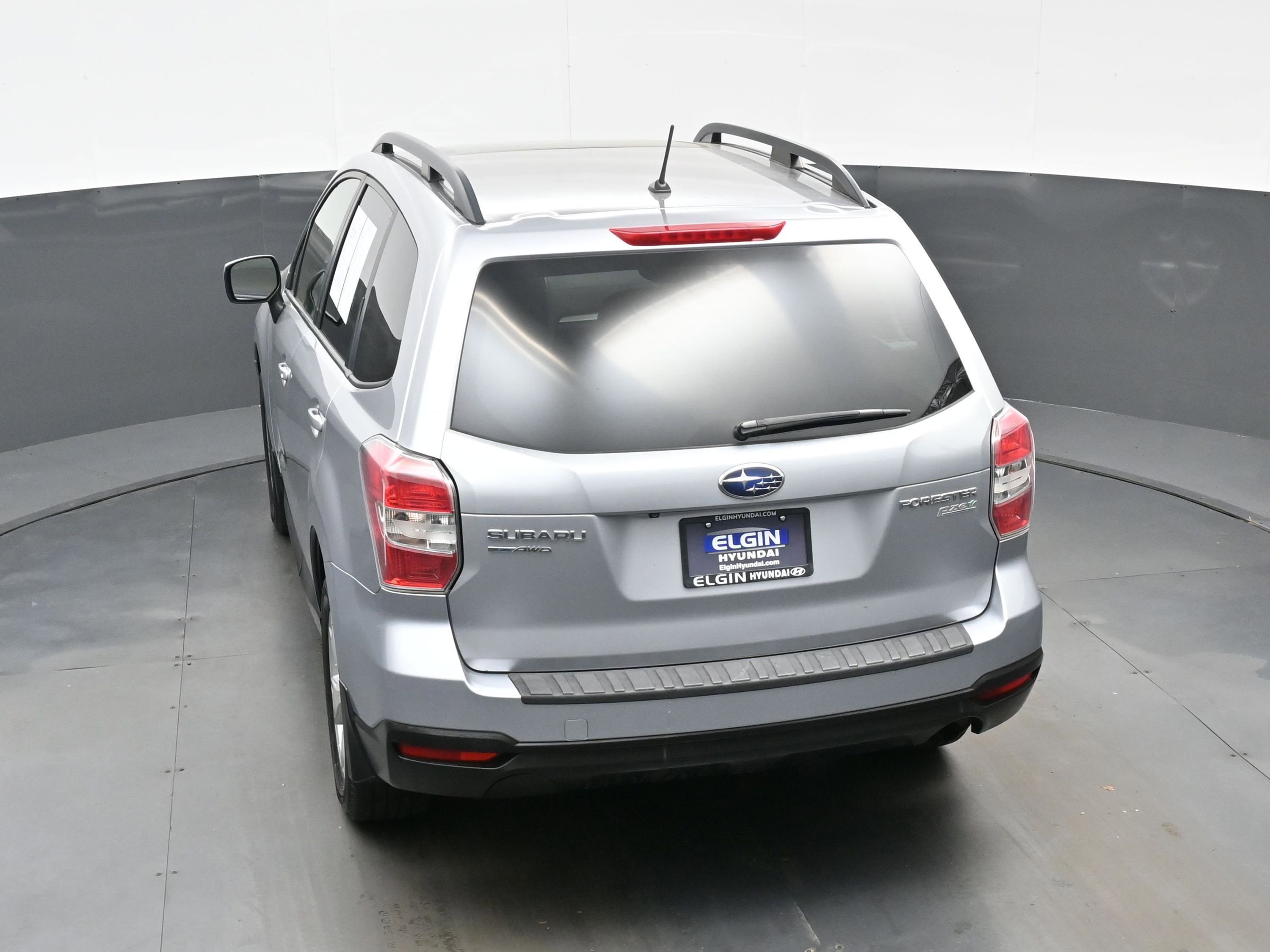 Used 2015 Subaru Forester 2.5i Premium w/ All-Weather Package AWD/4WD image 36