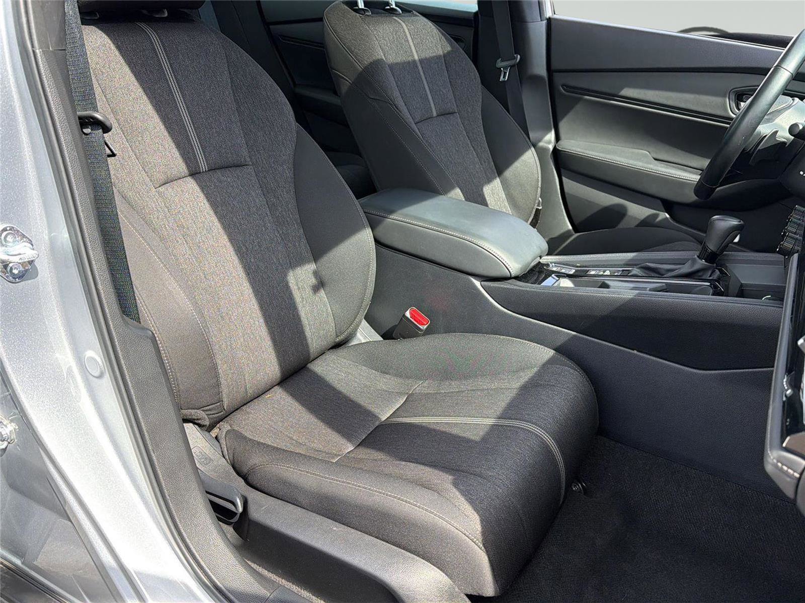 Used 2024 Honda Accord Sport image 12