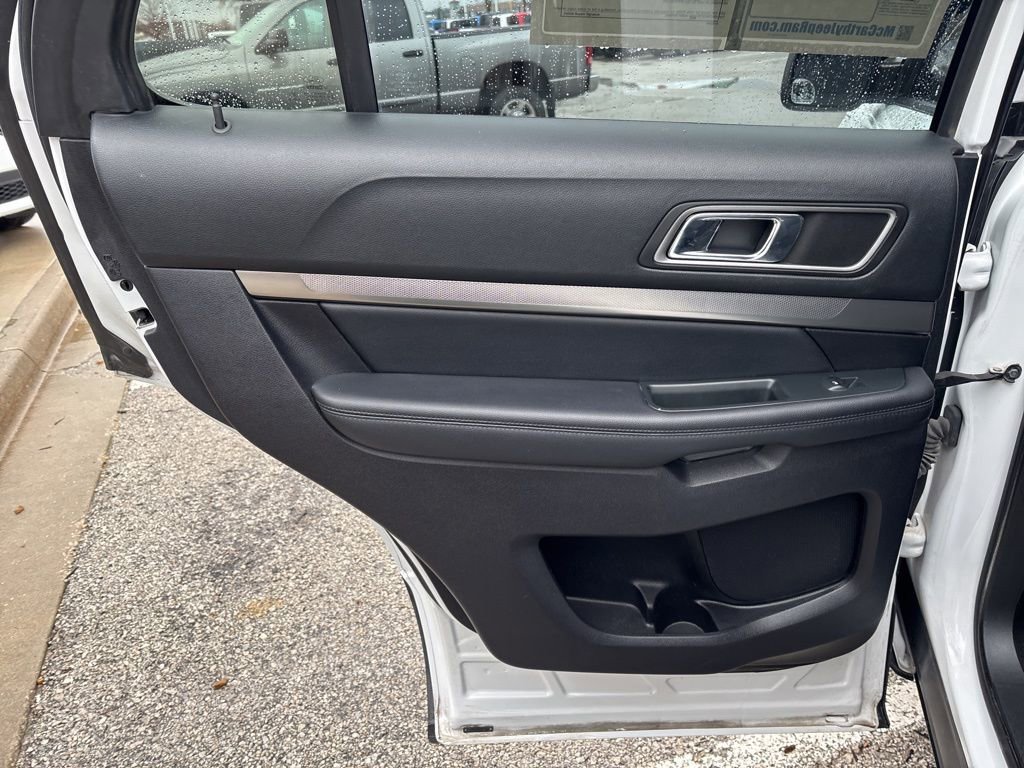 Used 2019 Ford Explorer XLT w/ Equipment Group 201A image 38
