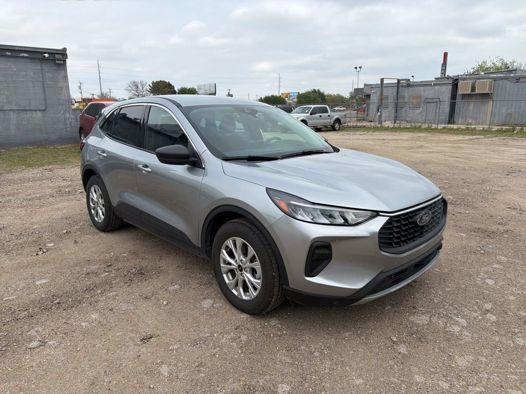 Used 2024 Ford Escape Active image 1