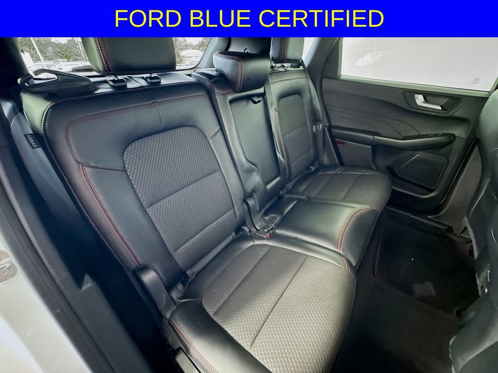 Certified 2023 Ford Escape ST-Line Select AWD/4WD image 28