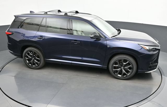 New 2026 Lexus TX 500h AWD image 19