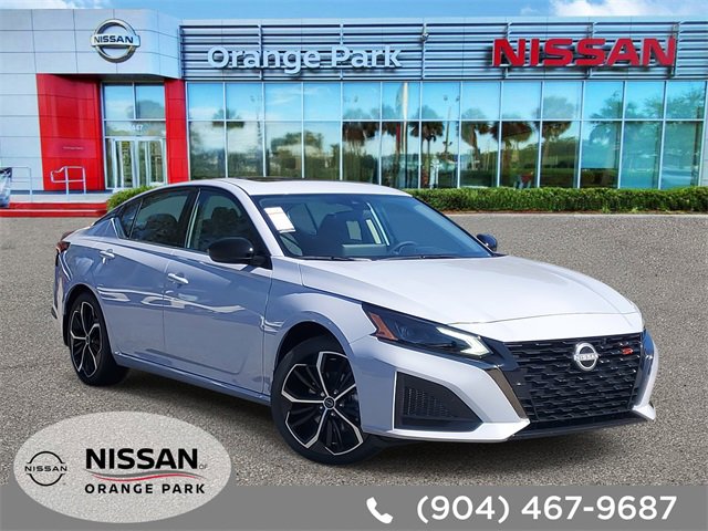New 2025 Nissan Altima 2.5 SR w/ SR Premium Package image 1