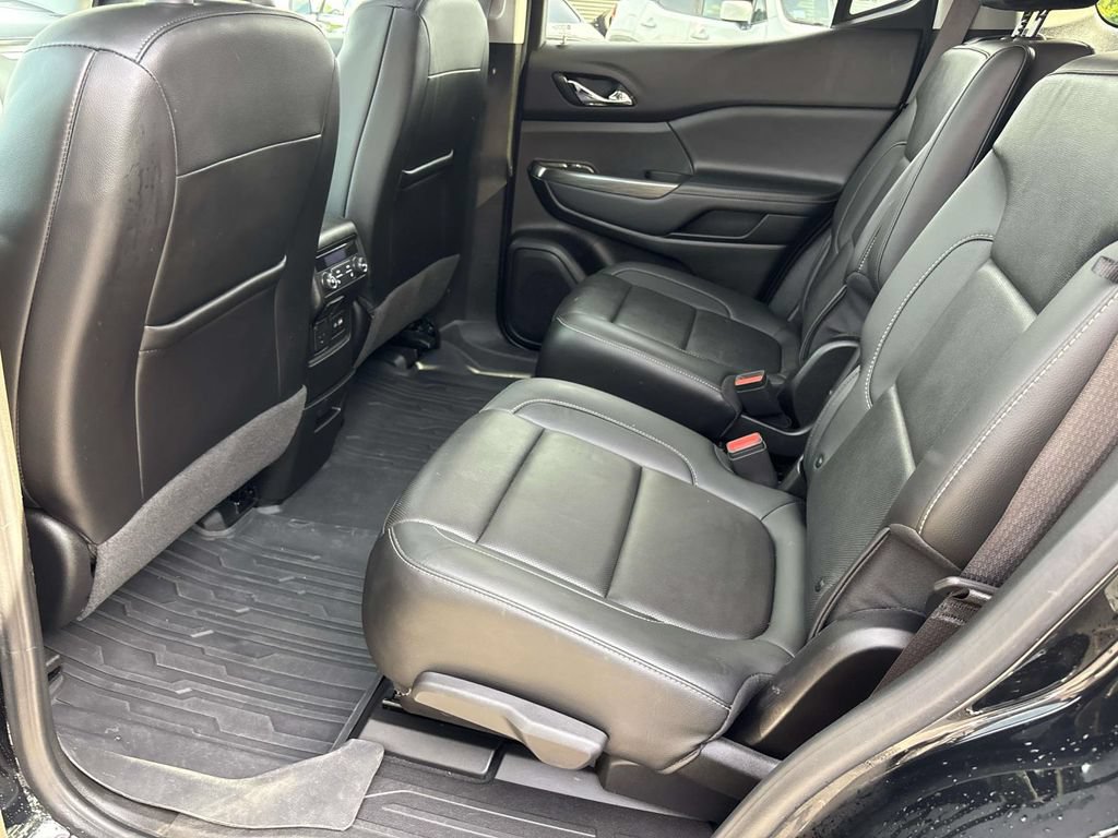 Used 2023 GMC Acadia SLT w/ Elevation Edition AWD/4WD image 10