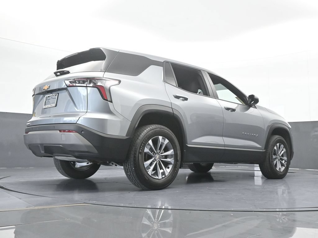 Used 2026 Chevrolet Equinox LT FWD image 57
