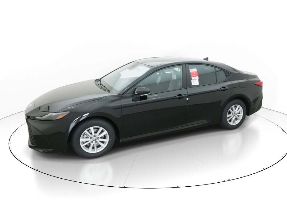 New 2026 Toyota Camry LE image 2