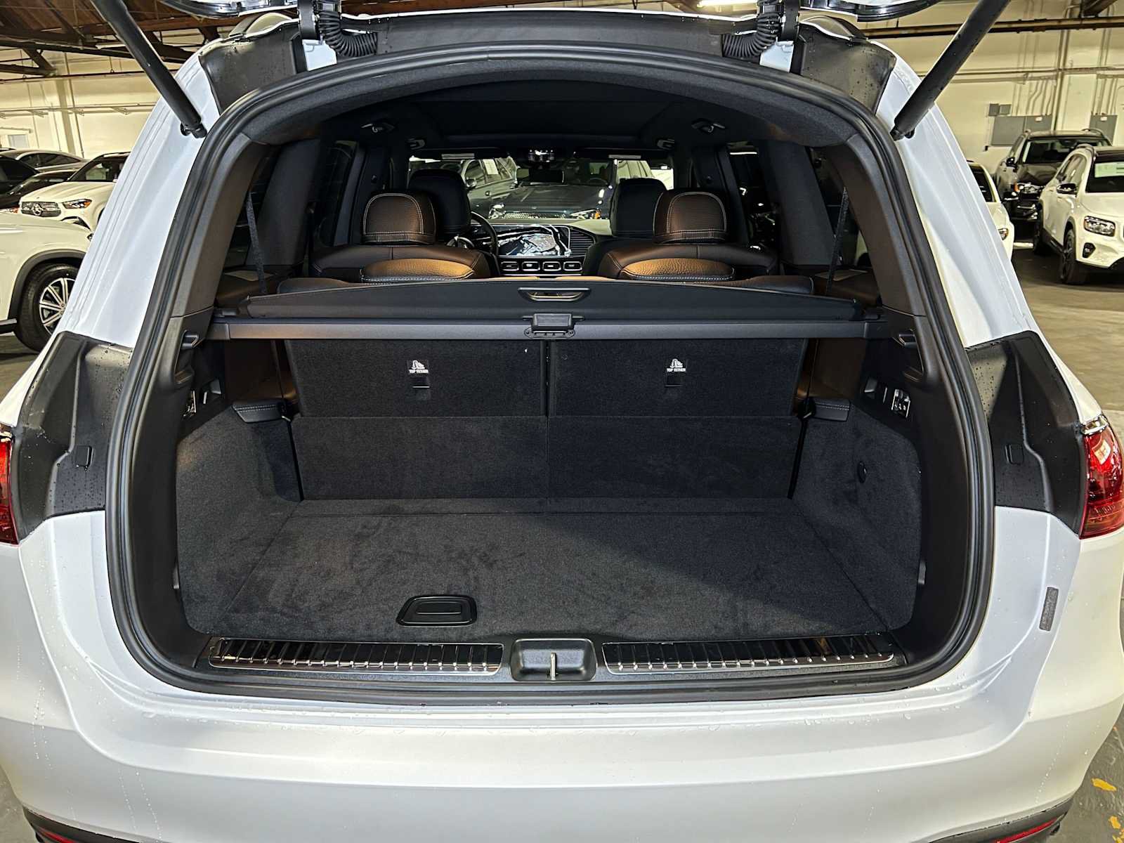 New 2026 Mercedes-Benz GLS 450 4MATIC image 16