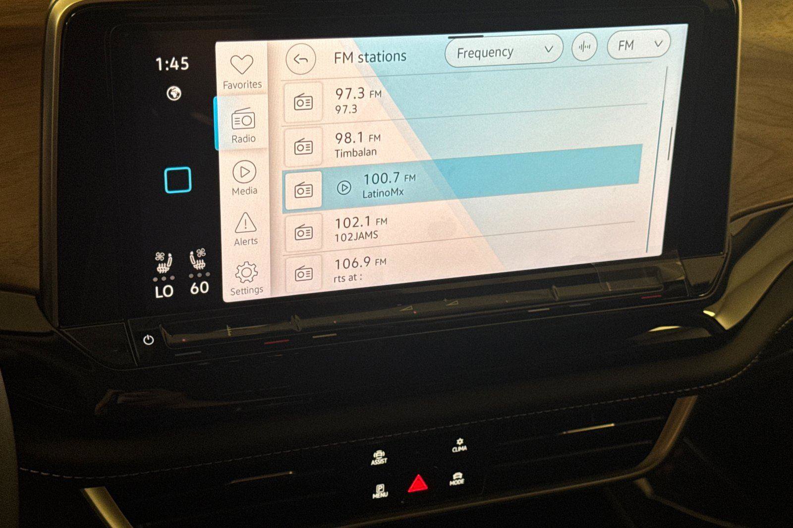 New 2026 Volkswagen Atlas SE image 20