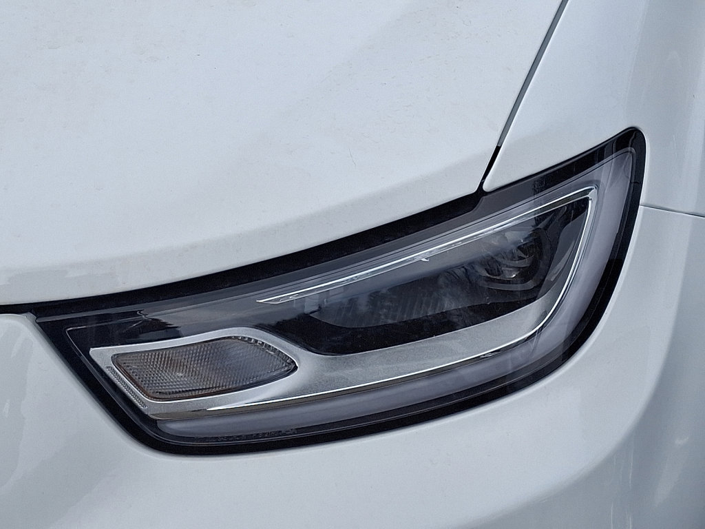 New 2026 Chrysler Pacifica Select image 4