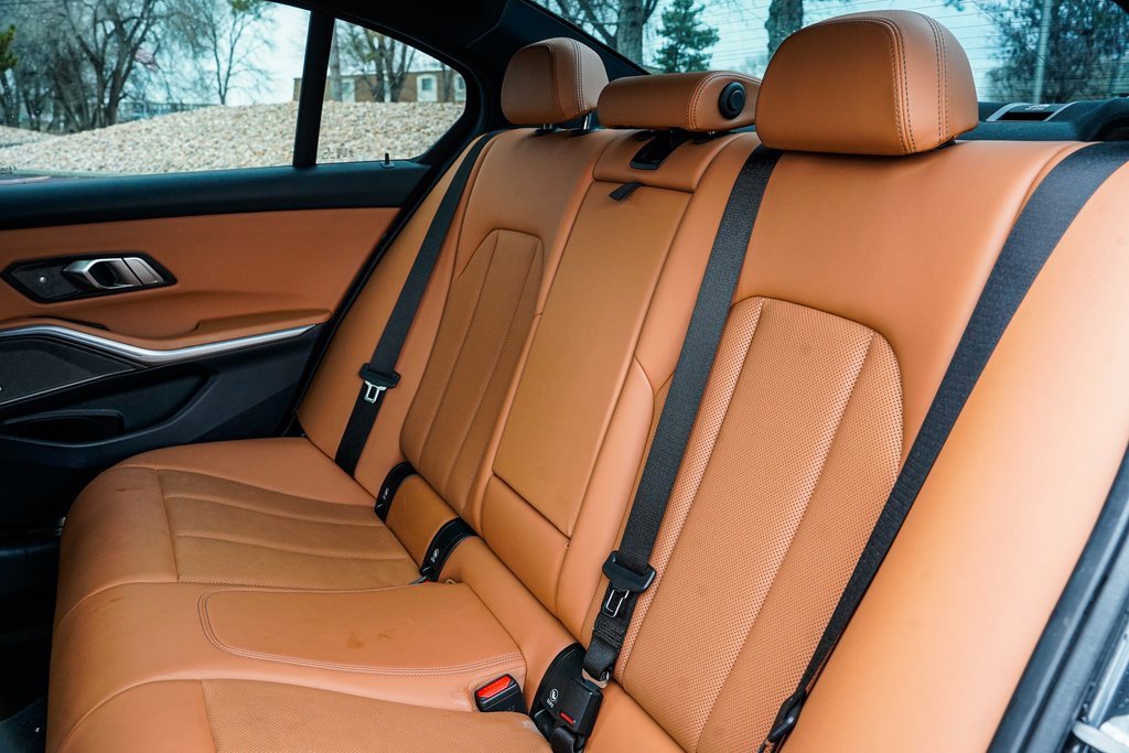 Used 2022 BMW M340i xDrive image 18