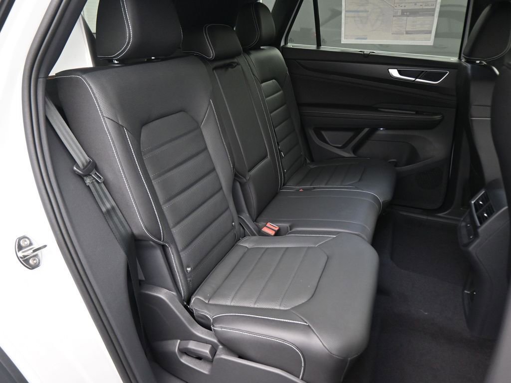 New 2026 Volkswagen Atlas Cross Sport SEL R-Line image 49