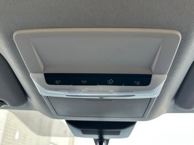 Certified 2025 Nissan Sentra SV FWD image 32