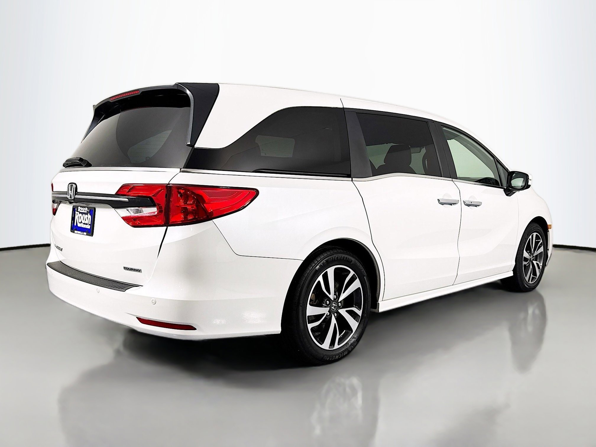 Certified 2022 Honda Odyssey Touring image 5