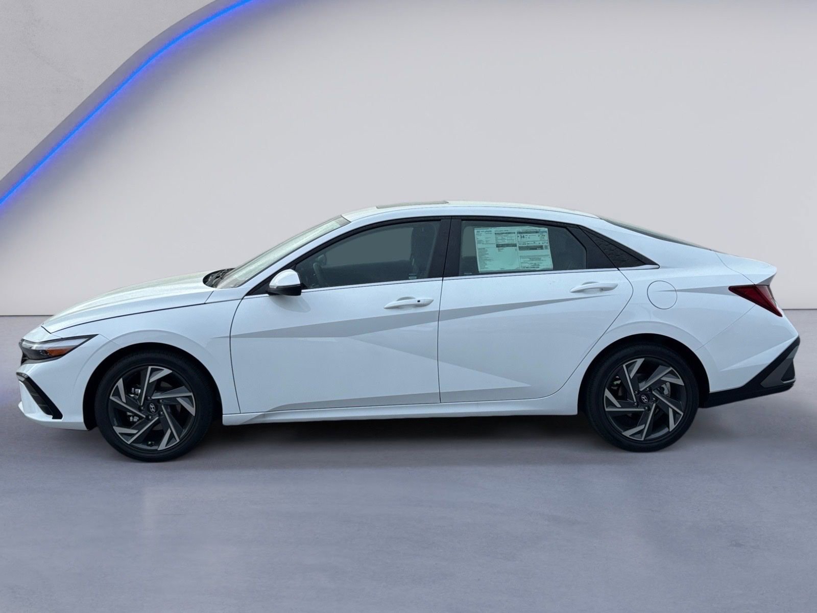 New 2026 Hyundai Elantra Limited image 7