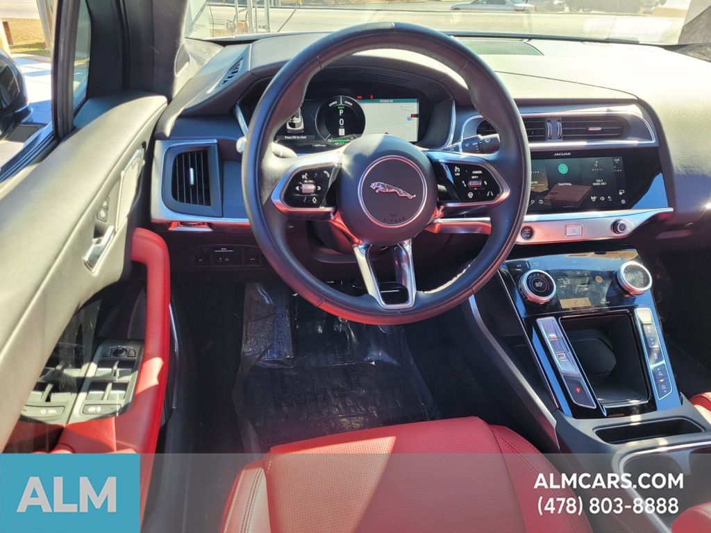 Used 2024 Jaguar I-PACE R-Dynamic HSE image 7