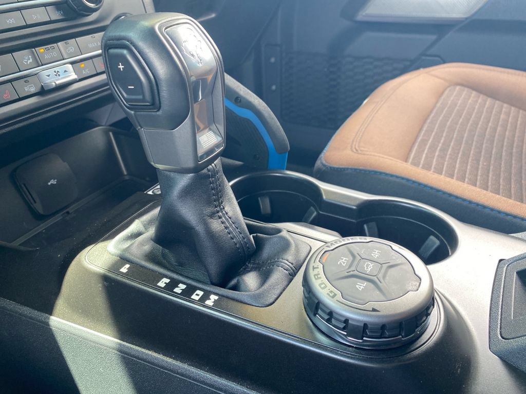 Used 2023 Ford Bronco Outer Banks AWD/4WD image 30