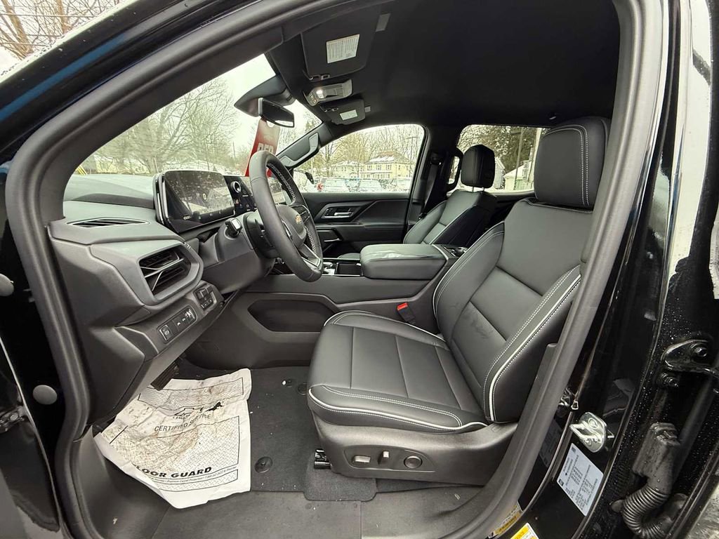 New 2026 Chevrolet Silverado EV LT image 17