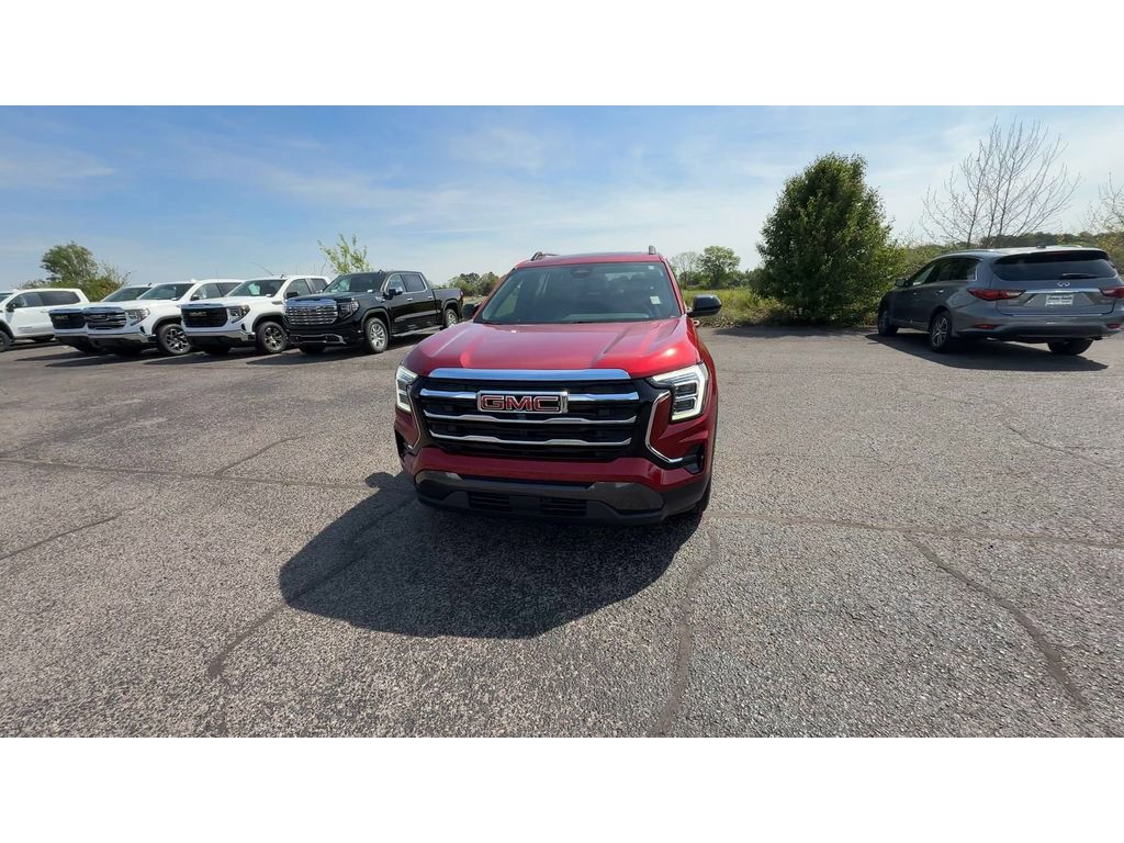 Certified 2025 GMC Terrain Elevation w/ Elevation Premium Package image 4