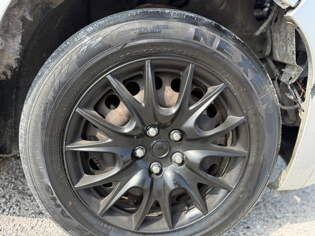 Used 2007 Chevrolet HHR LS image 17