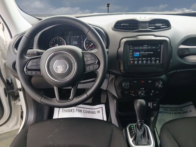 Used 2018 Jeep Renegade Altitude image 10